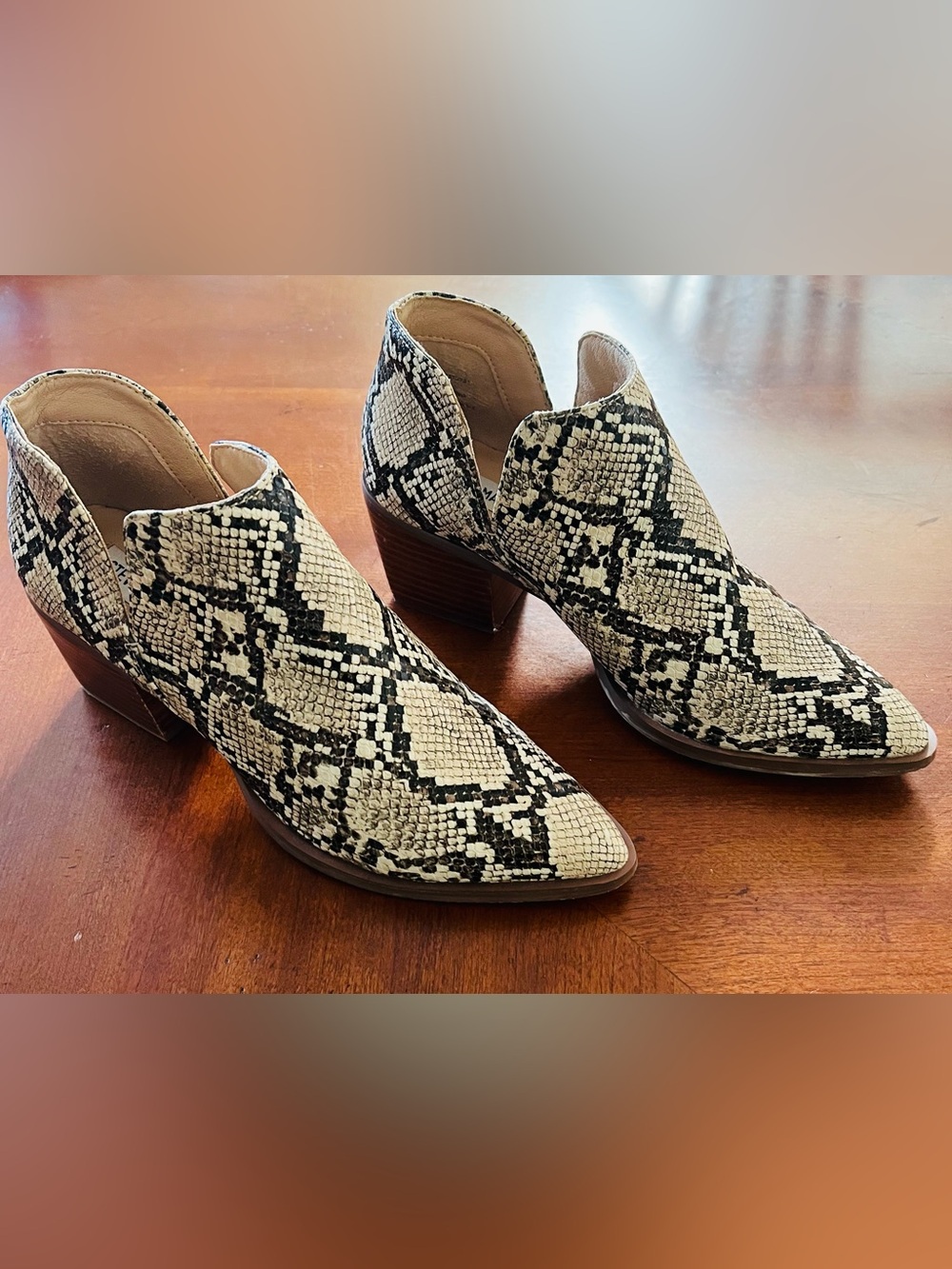 Steve Madden women’s ankle boots size 8.5